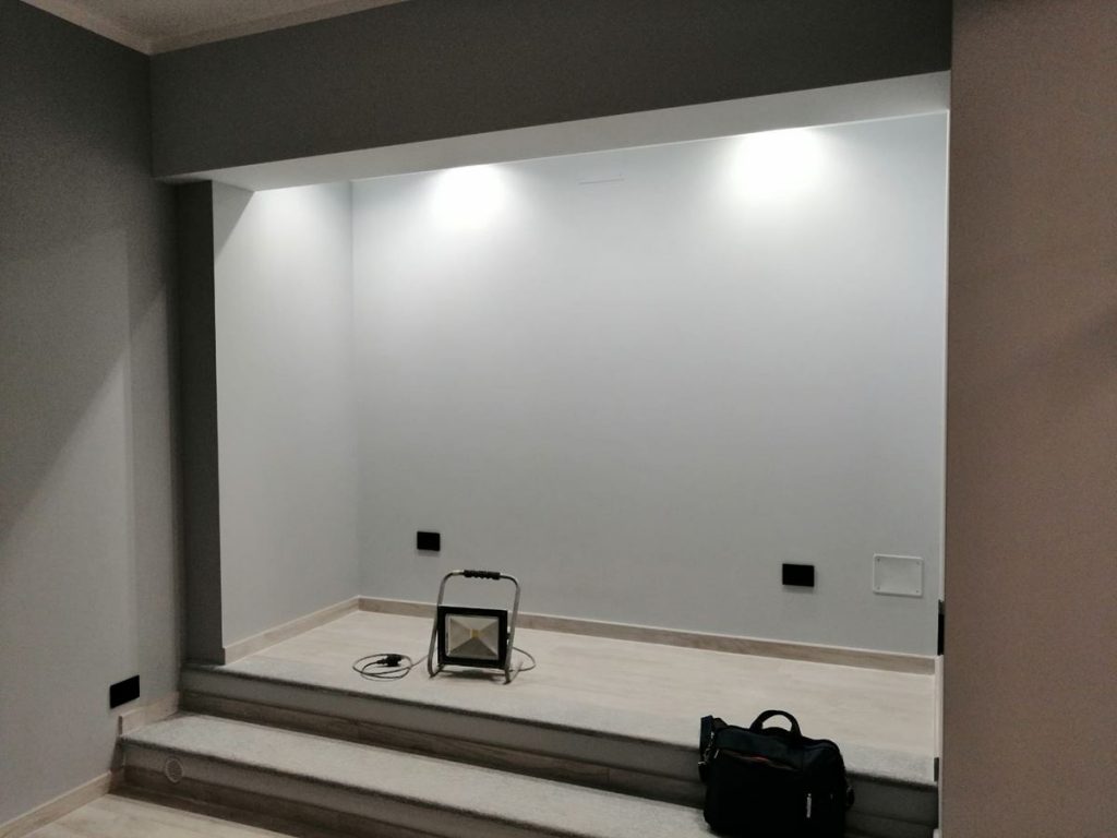 impianto elettrico commerciale a Crescentino 2